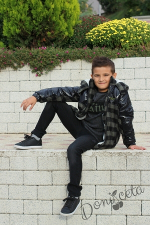 Детско яке за момче в черно и зелено каре с качулка 6346494
