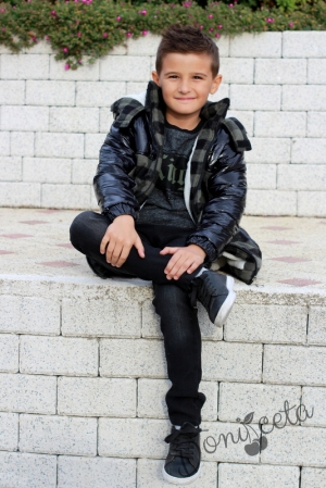 Детско яке за момче в черно и зелено каре с качулка 6346494