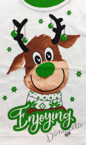 Детска коледна пижама в зелено и бяло с еленче