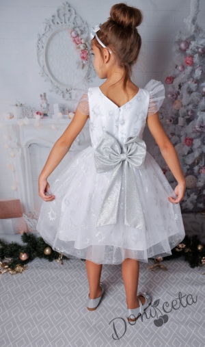 Официална детска рокля с къс ръкав в сребристо със снежинки и тюл 299БЗ