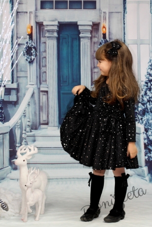 Детска рокля в черно с дълъг ръкав със звездички в сребристо 