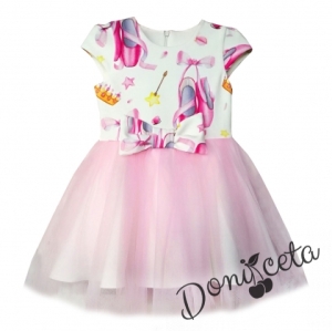 Детска рокля в бяло с къс ръкав и тюл в розово 7464335
