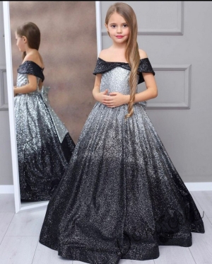 Официална дълга детска рокля Шайн в сребристо и черно с блясък и обръч