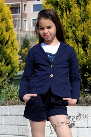 Детски комплект за момиче от къси панталонки, сако в тъмносиньо и блуза