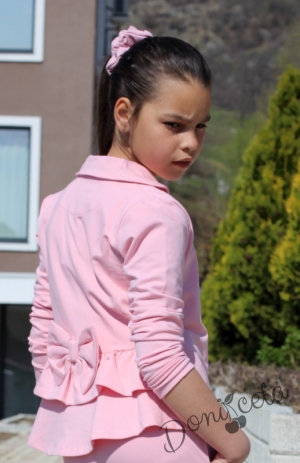 Детски комплект момиче от къси панталони, тениска и сако в розово