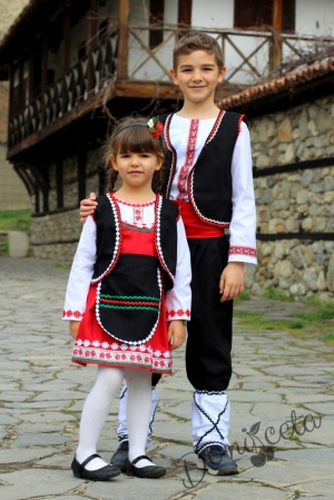 Детска носия 21-сукман,престилка с фолклорни/етно мотиви и елек