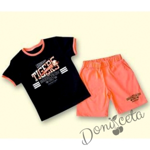 Комплект за момче от къси панталонки в неоново оранжево и тениска в черно
