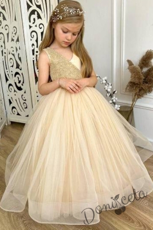 Официална детска дълга рокля в златисто с аксесоар за коса
