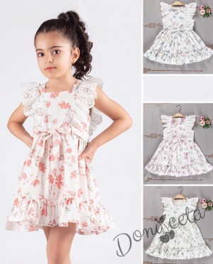 Ежедневна детска рокля с къс ръкав в бяло на цветя 977862