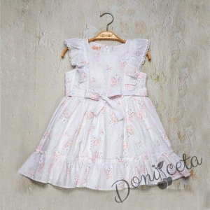 Ежедневна детска рокля с къс ръкав в бяло на нежни цветя 994564