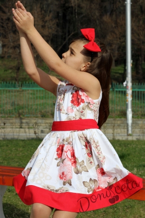 Детска рокля на рози от сатениран памук