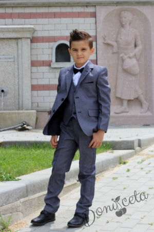 Официален костюм за момче в сиво от 5 части със сако