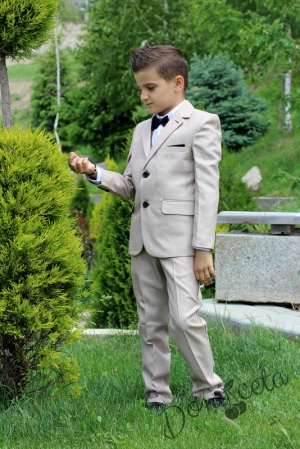 Официален детски костюм за момче в бежово от 5 части със сако