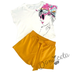 Летен комплект момиче от къси панталони в горчица и тениска в бяло 