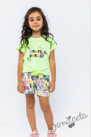 Комплект за момиче от тениска с надпис и къси панталонки с летни мотиви