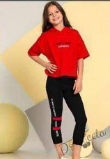 Комплект за момиче от тениска с качулка в червено и клин в черно