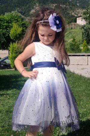 Детска рокля в бяло и тъмносиньо без ръкав с тюл 8545465 7