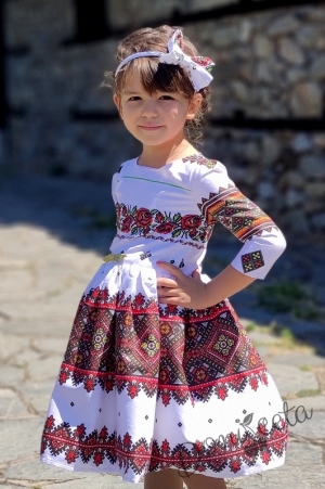 Детска рокля с фолклорни етно мотиви тип народна носия  5