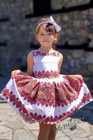 Детска рокля без ръкав с фолклорни етно мотиви тип носия  6