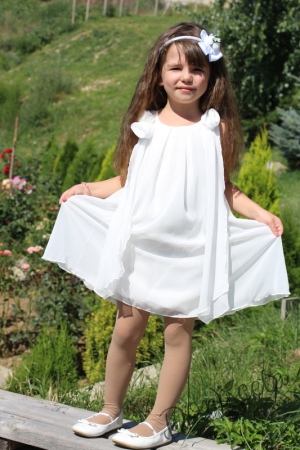 Детска рокля Карелия в цвят шампанско за кръщене или ежедневна 2