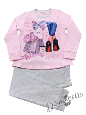 Детска пижама за момиче в розово и сиво с пеперуда