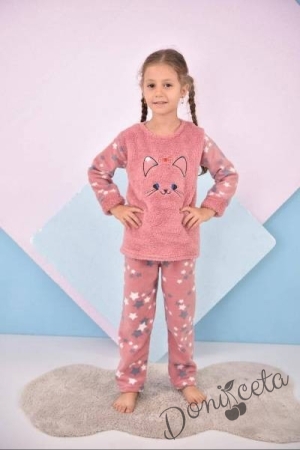 Пухкава пижама за момиче в розово с коте и звезди