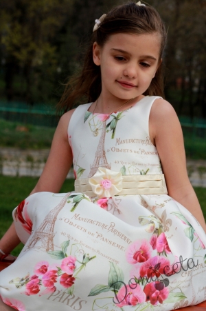 Children's dress with symbols of Paris