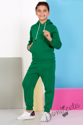 Детски комплект за момче от дълга блуза и панталон в зелено 759584