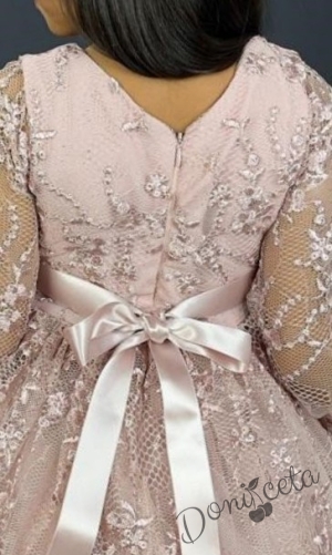 Официална детска рокля с ръкав от дантела и тюл в цвят пепел от рози 3