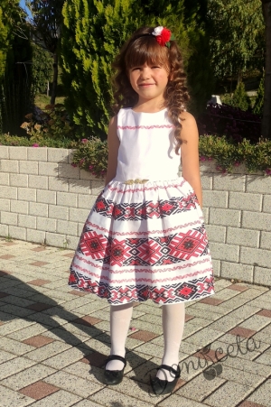 Детска рокля без ръкав с фолклорни/етно мотиви тип носия 