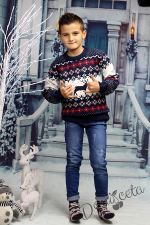 Детски пуловер с коледни мотиви в тъмносиньо и бяло за момче 4