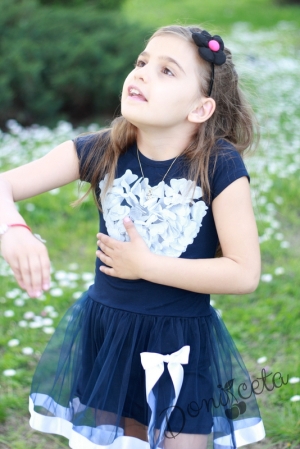 Лятна детска рокля в тъмносиньо със сърце и тюл с лента