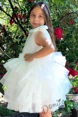 Официална детска рокля без ръкав с тюл на пластове в бяло2