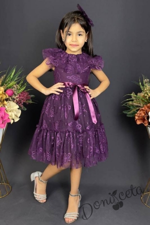 Детска рокля в тъмнолилаво с къс ръкав и панделка за коса с пеперуди2