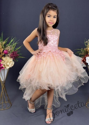 Детска рокля в прасковено на цветя с къс ръкав и тюл 2