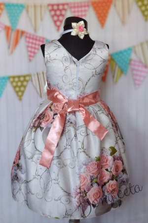 Официална детска рокля без ръкав на нежни цветя 250В 2