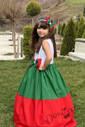 Детска дълга рокля в бяло, зелено и червено 1