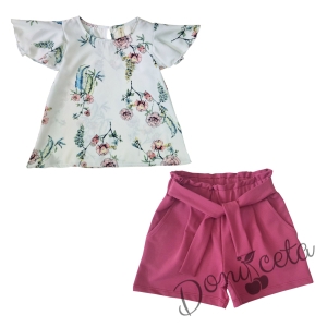 Летен комплект за момиче от къси панталони в циклама и блузка на цветя с къс ръкав - крилце 6325874