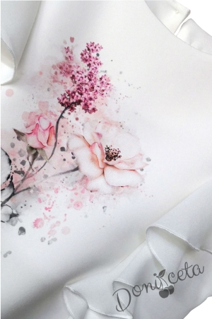 Официален детски комплект от 3 части - сако и къси панталонки в розово и блузка с къс ръкав тип прилеп, къдрички и нежни цветя в екрю 2