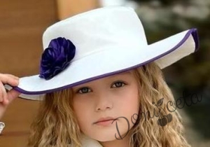 Официален комплект Антоанет - сако с дантела в бяло, пола от богат тюл на пластове в лилаво и шапка с цвете 4