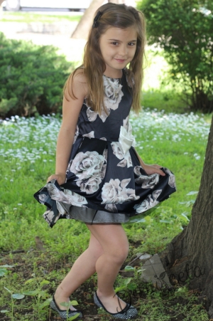 Occasion girl's dress in black with flowers