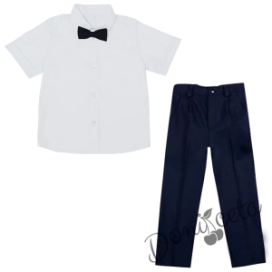 Официален комплект за момче от ризка в бяло с папийонка и панталон в тъмносиньо 52874858