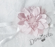 Официална детска рокля Естер - с дантела и тюл в бяло с коланче от сатен и цвете в розово 4355599