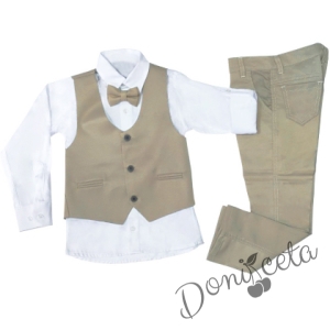 Официален костюм за момче от елек в бежово, риза в бяло, панталон и папийонка в бежово 4566857