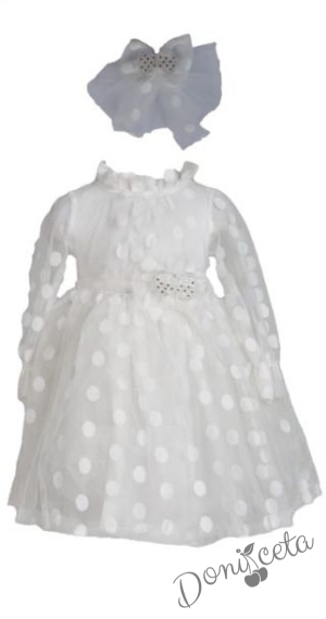 Официална детска рокля на точки в бяло с тюл, дълъг ръкав, коланче и панделка за коса
