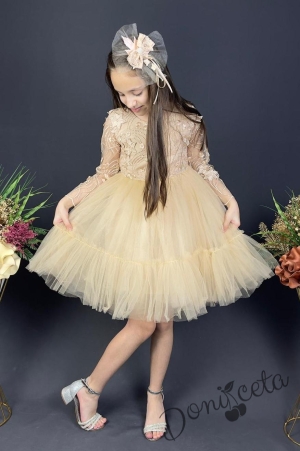 Официална детска рокля с дълъг ръкав Амира - от дантела с цветя и тюл пола с харбала и фиба за коса в златисто