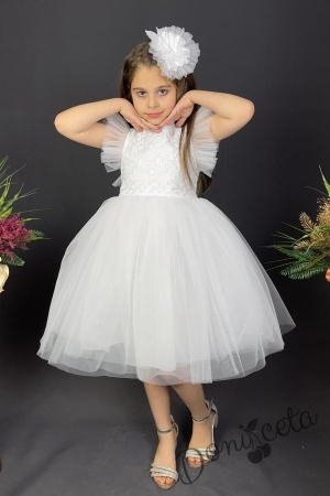 Детска официална рокля  в бяло с деликатен тюл, дантела и панделка за коса Хана 2