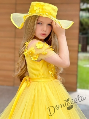 Официална детска дълга рокля в жълто без ръкав с тюл, обръч и 3D цветя с капела Беладона 2