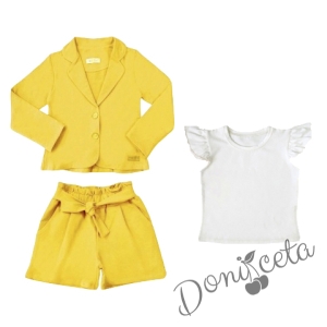 Детски комплект от сако, къси панталони в жълто и тениска в екрю с къс ръкав тип крилце 1235469198