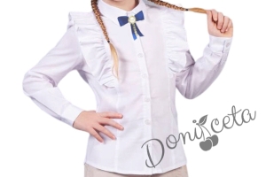Комплект от блуза в бяло с къдрици и брошка и кожена пола в тъмносиньо 2